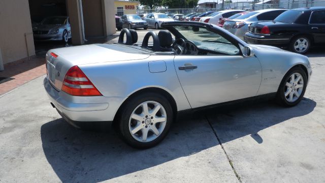 2000 Mercedes-Benz SLK-Class 2dr HB DSG Hatchback