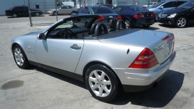 2000 Mercedes-Benz SLK-Class 2dr HB DSG Hatchback