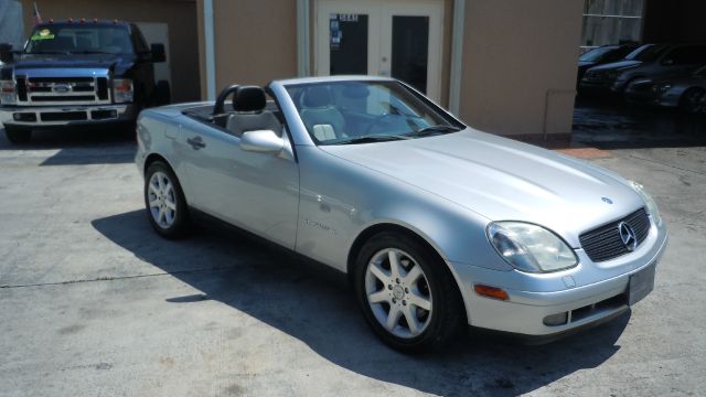 2000 Mercedes-Benz SLK-Class 2dr HB DSG Hatchback