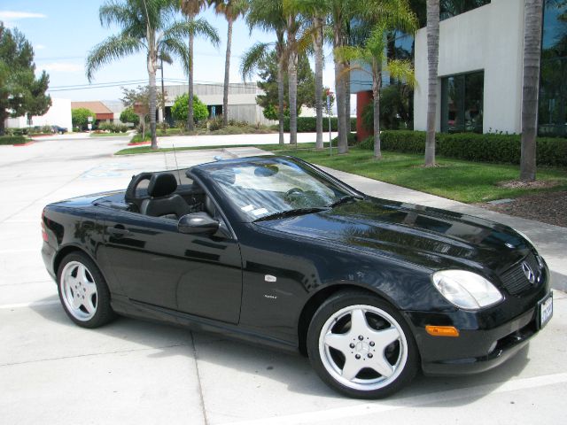 2000 Mercedes-Benz SLK-Class 2dr HB DSG Hatchback