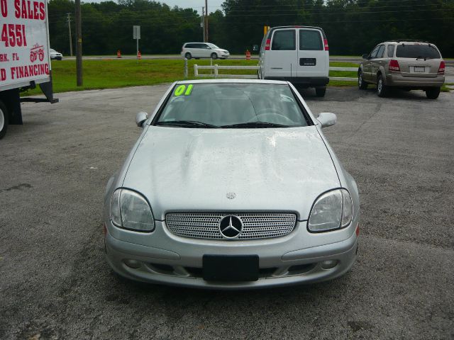 2001 Mercedes-Benz SLK-Class Navigation Package Sedan