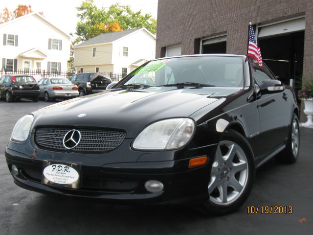 2002 Mercedes-Benz SLK-Class Limited 7-passenger