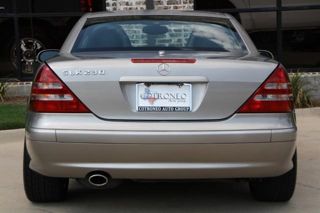 2003 Mercedes-Benz SLK-Class GLS 4 Dr Sedan FWD