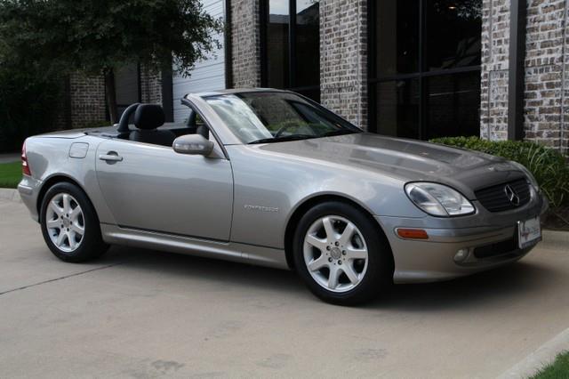 2003 Mercedes-Benz SLK-Class GLS 4 Dr Sedan FWD