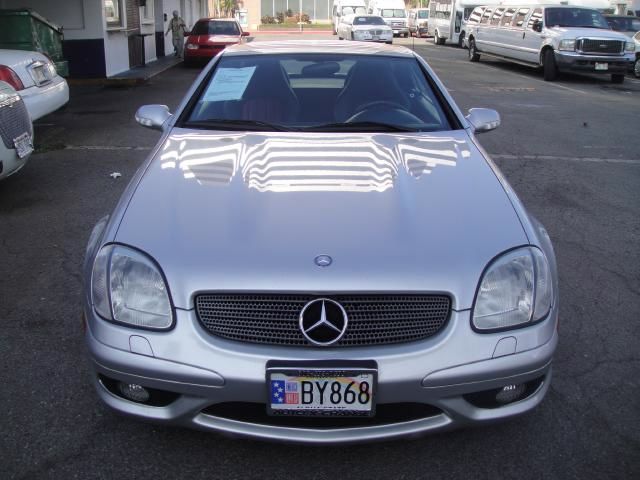 2003 Mercedes-Benz SLK-Class LS 2500hd Ext Cab