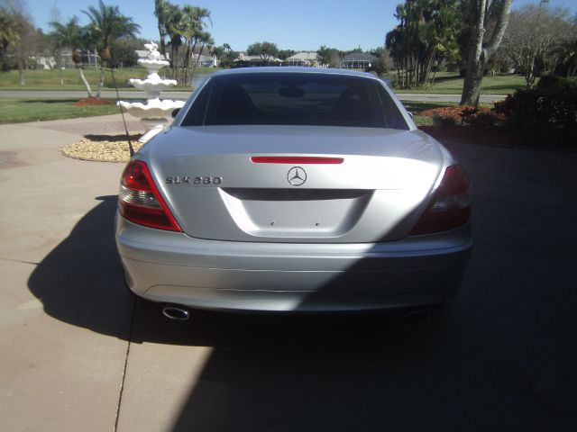 2006 Mercedes-Benz SLK-Class XLT, Super CAB 4x4