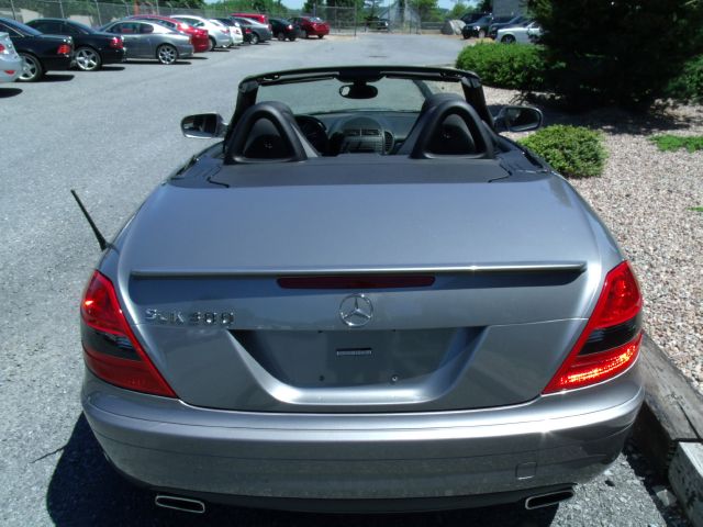 2010 Mercedes-Benz SLK-Class Denali Pickup 4D 5 3/4 Ft