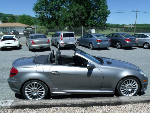 2010 Mercedes-Benz SLK-Class Denali Pickup 4D 5 3/4 Ft