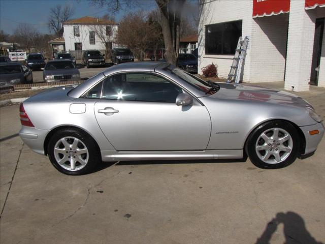 2001 Mercedes-Benz SLK Class Work Truck 2wd