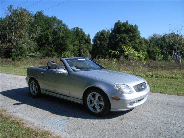 2004 Mercedes-Benz SLK Class Unknown