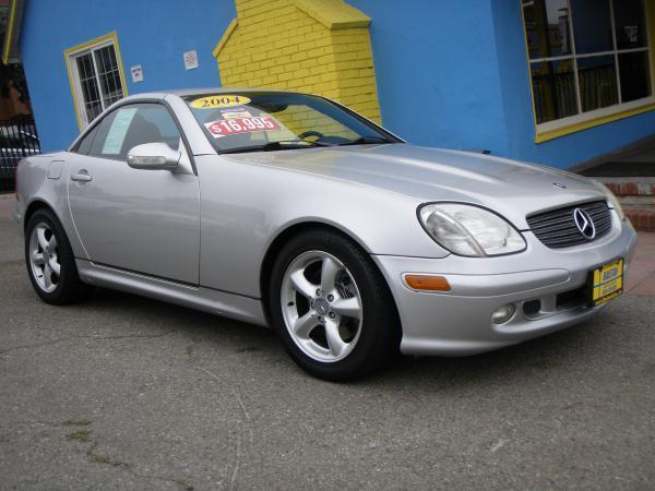 2004 Mercedes-Benz SLK Class Navigation Package Sedan