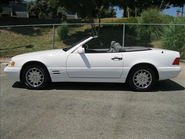 1997 Mercedes-Benz SL Class 4WD Crew Cab 130 LT W/1lt