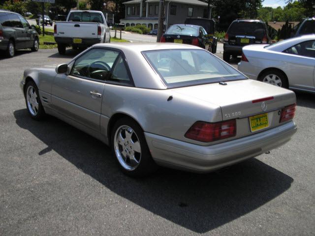 1999 Mercedes-Benz SL Class 4dr Auto 2.0T FWD