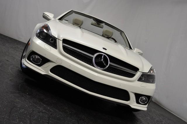 2009 Mercedes-Benz SL Class XLS AWD 4 WD