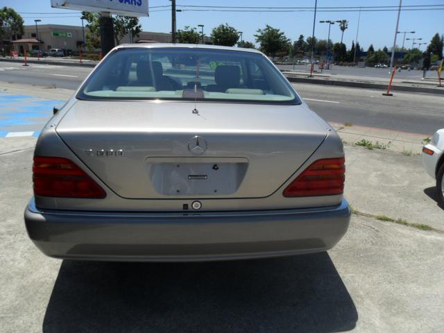 1994 Mercedes-Benz S Class 2001 Acura 3.5