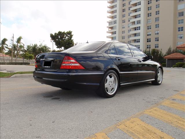 2000 Mercedes-Benz S Class 4x4, Work Truck Interior