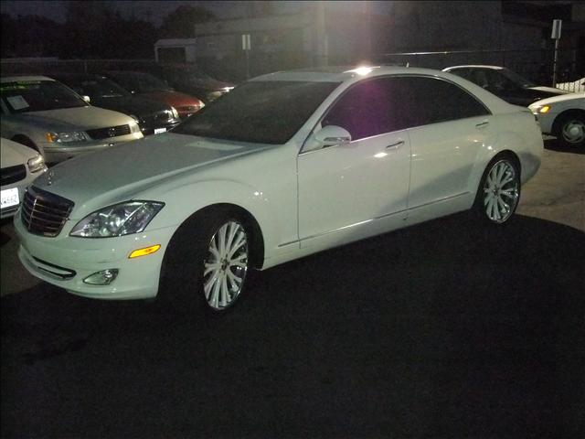 2007 Mercedes-Benz S Class 4WD Supercab 145 Lariat