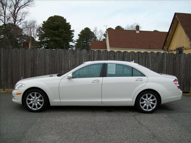 2007 Mercedes-Benz S Class 4WD Supercab 145 Lariat