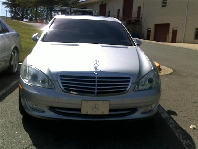 2007 Mercedes-Benz S Class 4WD Supercab 145 Lariat