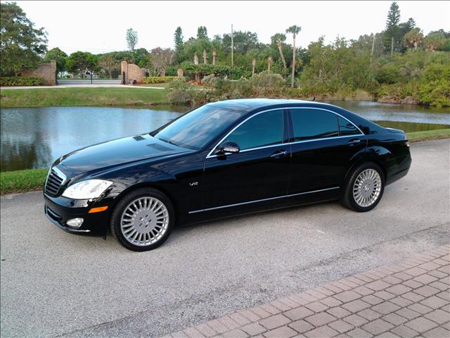 2007 Mercedes-Benz S Class STI W/silver Wheels