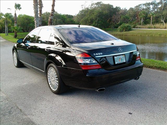 2007 Mercedes-Benz S Class STI W/silver Wheels