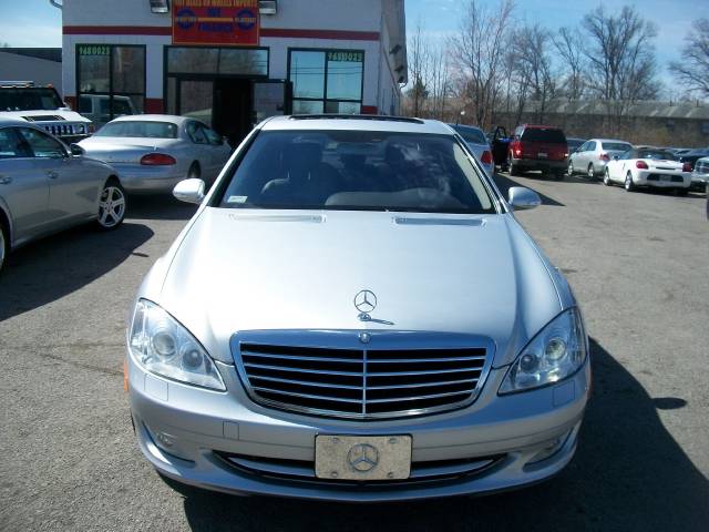 2007 Mercedes-Benz S Class 4WD Supercab 145 Lariat