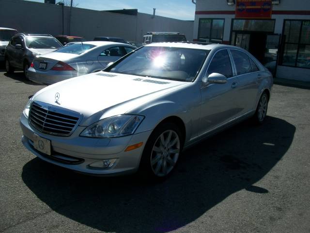 2007 Mercedes-Benz S Class 4WD Supercab 145 Lariat