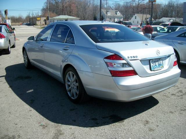 2007 Mercedes-Benz S Class 4WD Supercab 145 Lariat