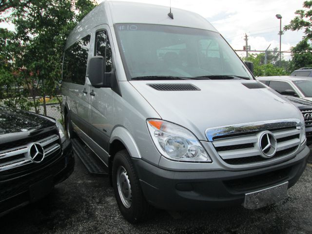 2007 Mercedes-Benz Sprinter 2500 4dr H4 Auto Ltd PZEV