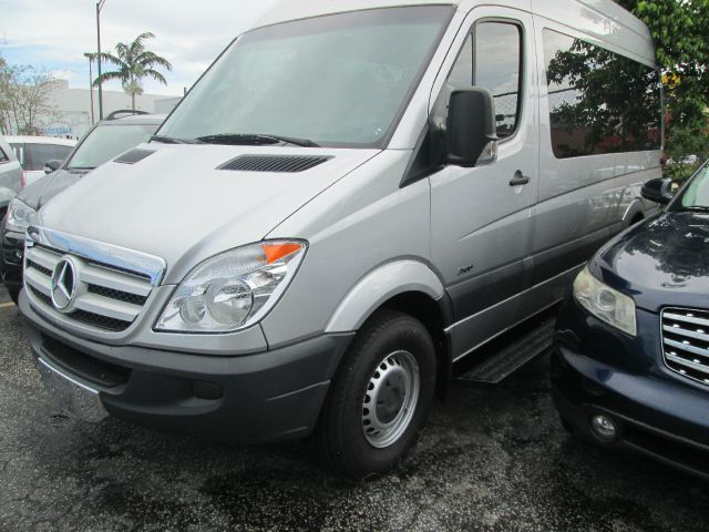 2007 Mercedes-Benz Sprinter 2500 4dr H4 Auto Ltd PZEV