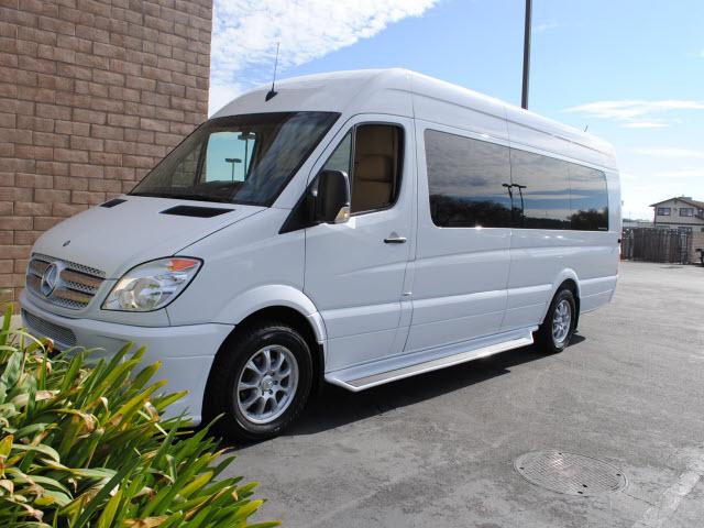 2010 Mercedes-Benz Sprinter 2500 2.0T Luxury Ed.-fully Loaded