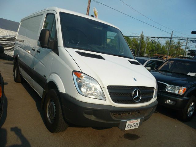 2010 Mercedes-Benz Sprinter 2500 4dr H4 Auto Ltd PZEV