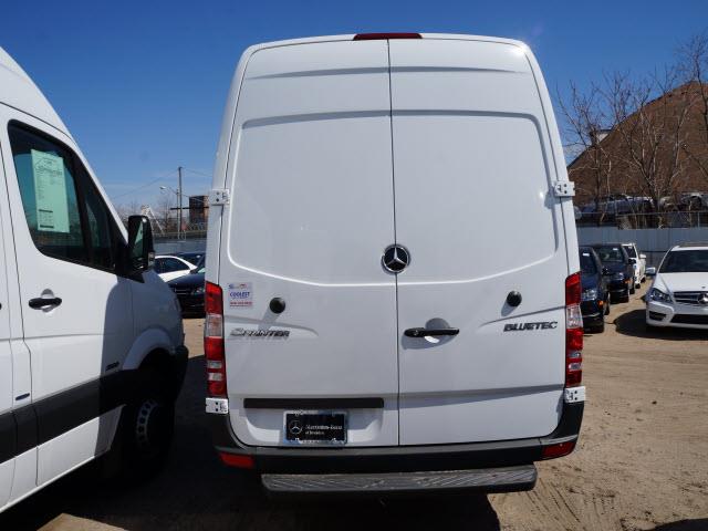 2013 Mercedes-Benz Sprinter 2500 LEE