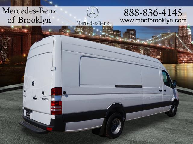 2012 Mercedes-Benz Sprinter 3500 R/T Road +track