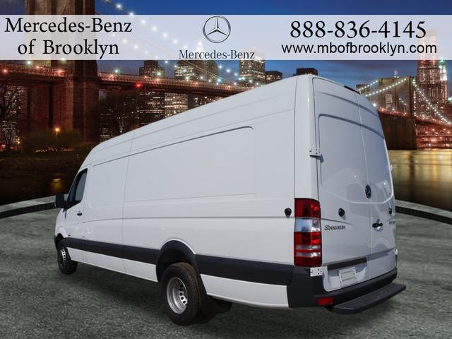 2013 Mercedes-Benz Sprinter 3500 R/T Road +track