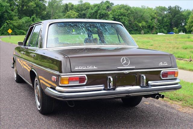 1972 Mercedes Benz 280SEL Unknown