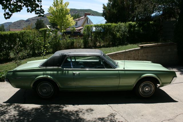 1967 Mercury Cougar LE 4-door