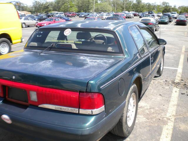 1995 Mercury Cougar LE 4-door