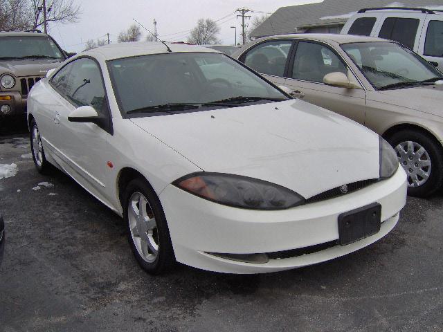 1999 Mercury Cougar Red Line