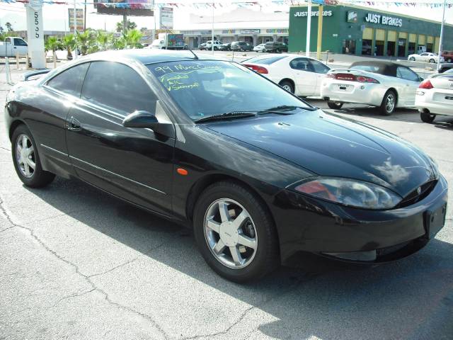 1999 Mercury Cougar Red Line