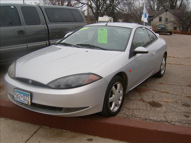 2000 Mercury Cougar Red Line