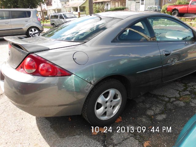 2002 Mercury Cougar 4dr Sdn 2.4L FWD