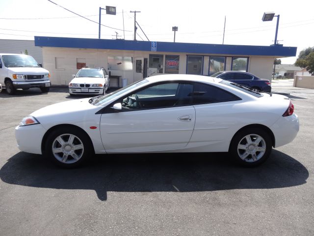 2002 Mercury Cougar AT SE 2WD