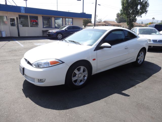 2002 Mercury Cougar AT SE 2WD