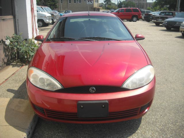 2002 Mercury Cougar XLE Van