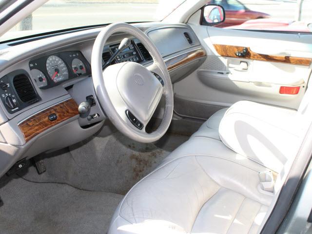 1999 Mercury Grand Marquis Touring W/nav.sys