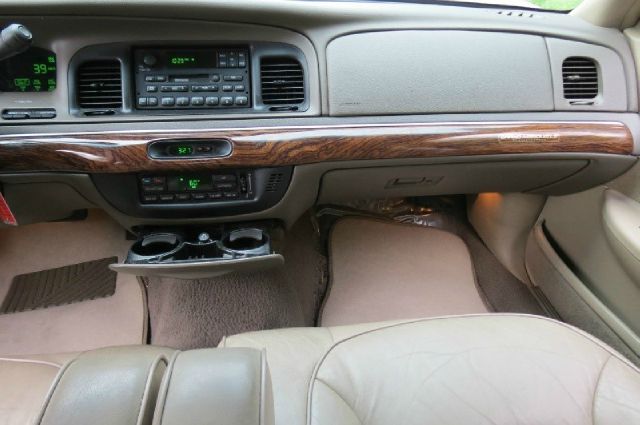 1999 Mercury Grand Marquis Touring W/nav.sys