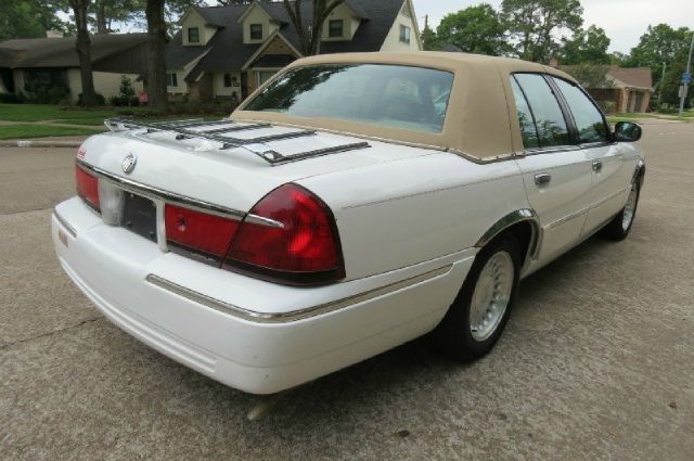 1999 Mercury Grand Marquis Touring W/nav.sys