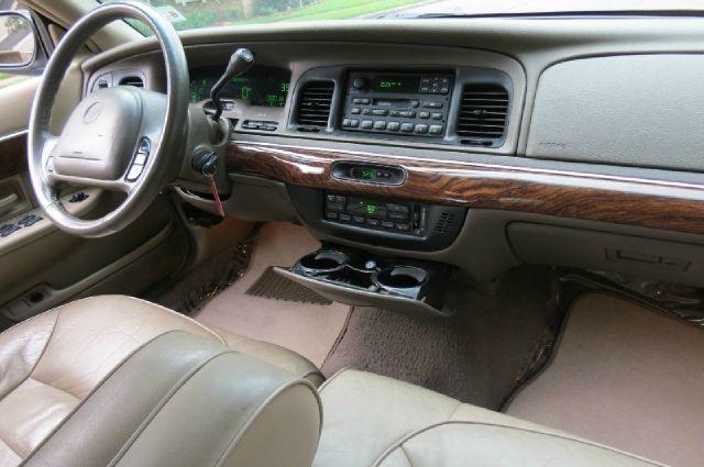 1999 Mercury Grand Marquis Touring W/nav.sys