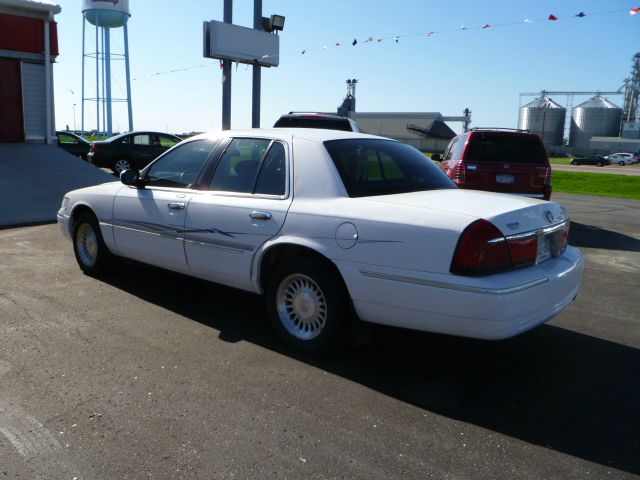 1999 Mercury Grand Marquis Touring W/nav.sys